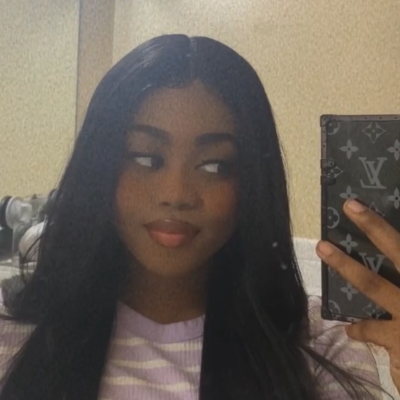 Meet your Posher, Keithara - Picture 7 of 11